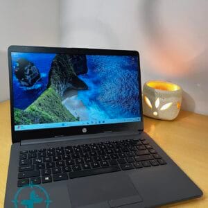 Notebook HP Intel N4020 4gb 240 SSD - Imagen 1