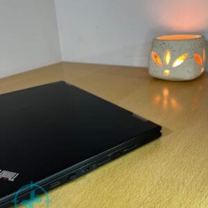 Notebook Lenovo Thinkpad 370 i5 7th 8gb 256 NVME + LAPIZ - Imagen 5