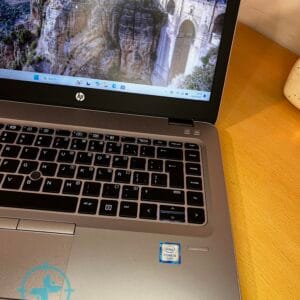Notebook HP Elitebook i5 6th 8gb 256 SSD - Imagen 3