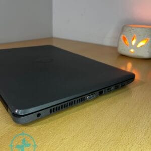 Notebook HP i5 7th - Imagen 5