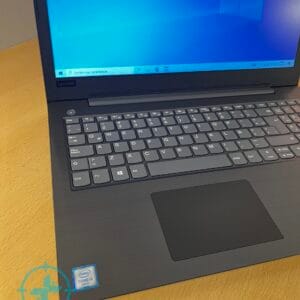 Notebook Lenovo V330 i3 6th - Imagen 2