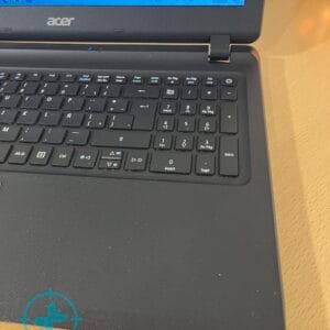 Notebook Acer Aspire Pentium + NVIDIA OUTLET - Imagen 3