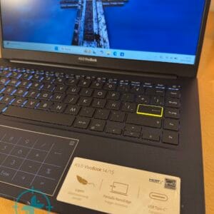 Notebook ASUS i3 10th - Imagen 3