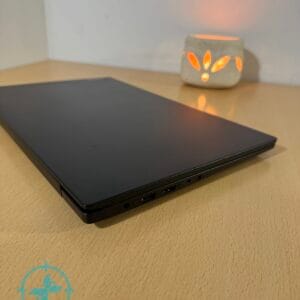 Notebook Lenovo V15 Ryzen 5 DDR5 - Imagen 4