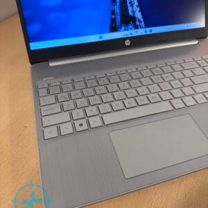 Notebook HP Ryzen 5 - Imagen 2
