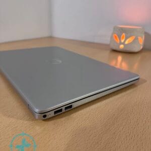Notebook HP Ryzen 5 - Imagen 5
