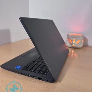 Notebook HP 240 i5 12th - Imagen 4