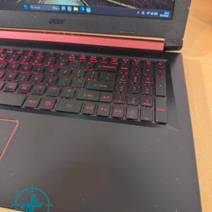 Notebook Gamer Acer Nitro i5 8th + NVIDIA - Imagen 3