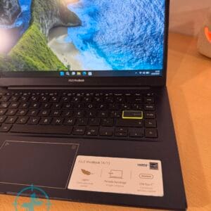 Notebook ASUS Ryzen 7 - Imagen 3
