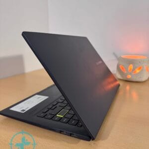 Notebook ASUS Ryzen 7 - Imagen 4