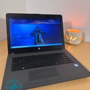 Notebook HP i3 6th - Imagen 1