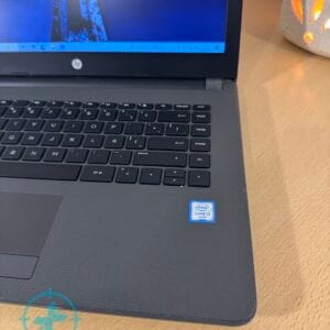 Notebook HP i3 6th - Imagen 3