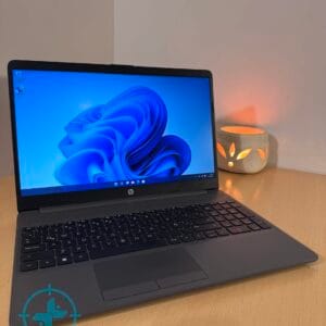 Notebook HP 250 Ryzen 7 - Imagen 1
