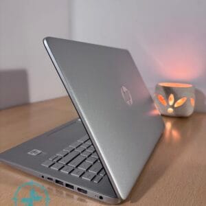 Notebook HP i3 10th OUTLET DETALLE - Imagen 5