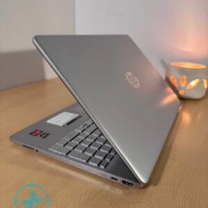Notebook HP 15 Ryzen 5 - Imagen 5