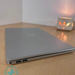 Notebook HP 15 Ryzen 5 - Imagen 6